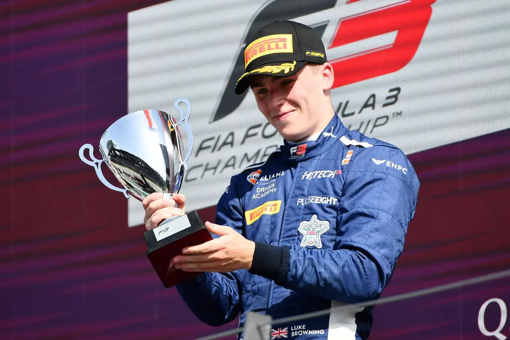 切尔西前途光明！，Scout新星比赛局势复杂表现突出赛场气氛高涨(战术胜利反被球员抗命掩盖,危机中的切尔西能否觅出路?)