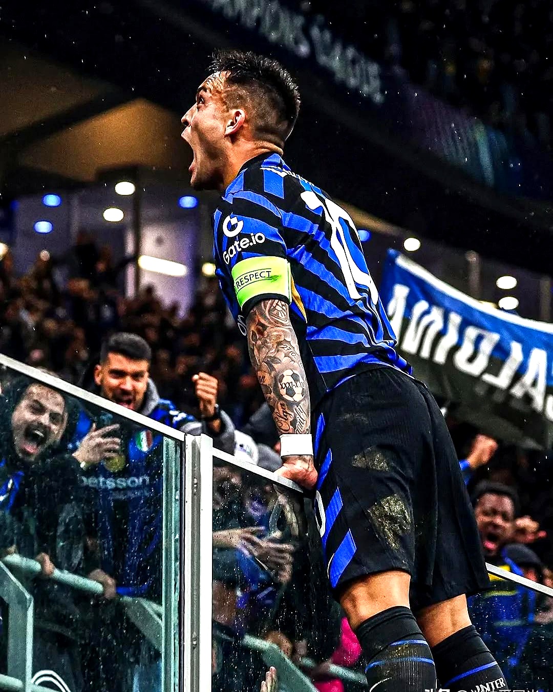 国际米兰训练开放日，今晨刷新队史纪录引欢呼，英超在即，控场能力受关注的简单介绍