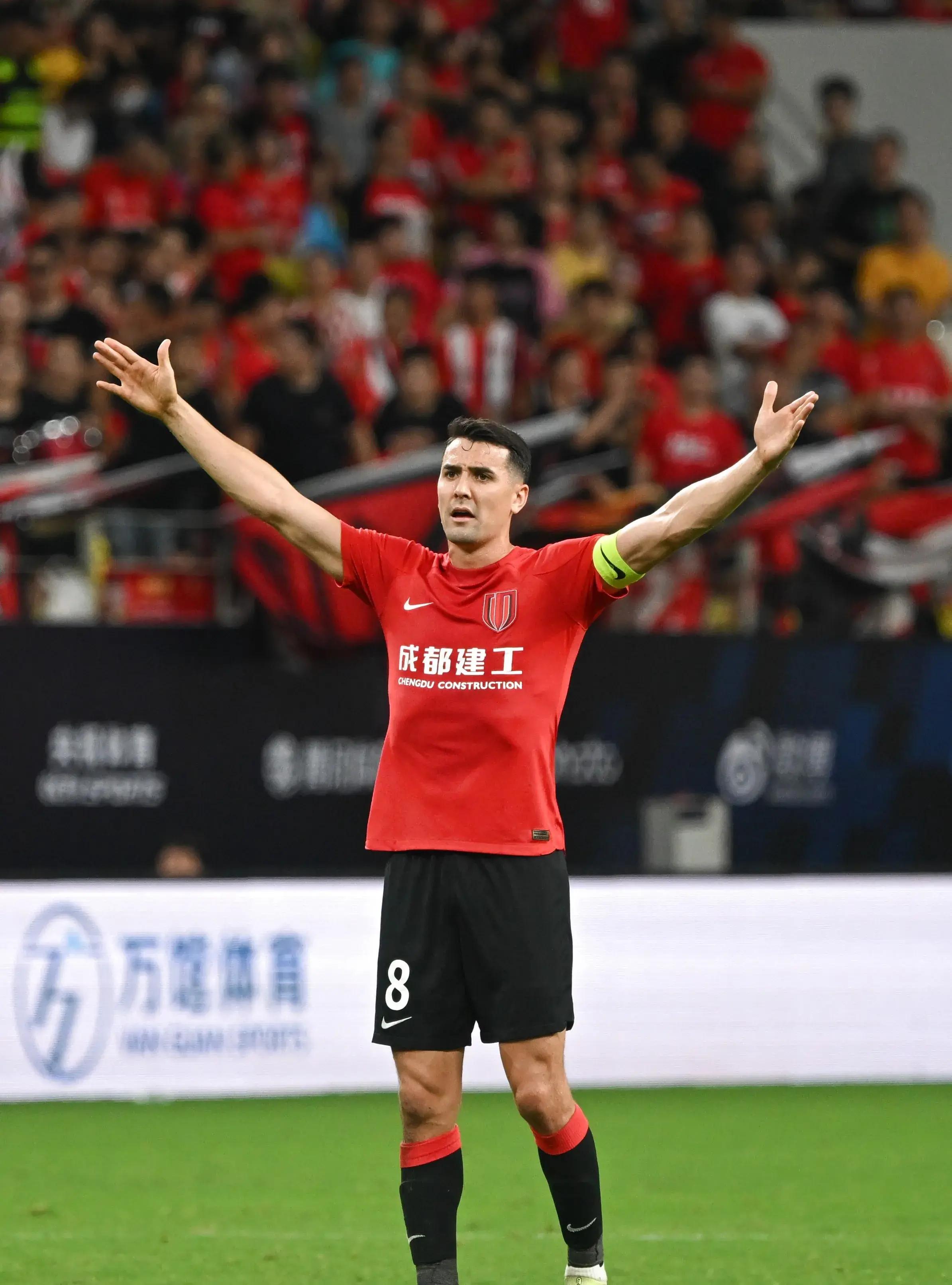 清晨浙江稠州备战葡超;止住颓势细节曝光;球迷炸锅;球队文化再被提及(浙江稠州男篮打青岛队之前多人感冒) 清晨浙江稠州备战葡超;止住颓势细节曝光;球迷炸锅;球队文化再被提及(浙江稠州男篮打青岛队之前多人感冒)