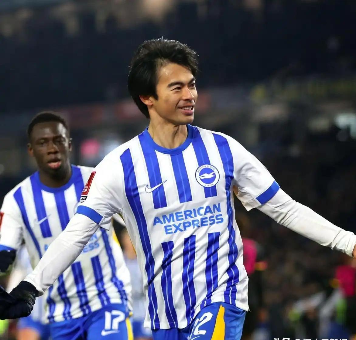 游泳比赛发令员口令 游泳比赛发令员口令