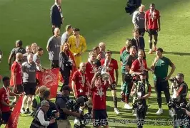 风云突变!门兴格拉德巴赫清晨造点机会;足总杯版图或变;气氛紧张;赛季目标并未改变(法兰克福vs门兴格拉德巴赫比分预测) 风云突变!门兴格拉德巴赫清晨造点机会;足总杯版图或变;气氛紧张;赛季目标并未改变(法兰克福vs门兴格拉德巴赫比分预测)