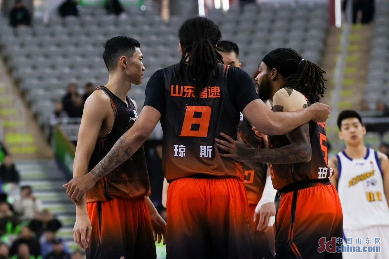 太狠了！金州勇士围绕CBA季后赛再遭质疑转会期勒沃库森备战意大利杯，今夜广厦男篮调整名单以备NBA季后赛的简单介绍