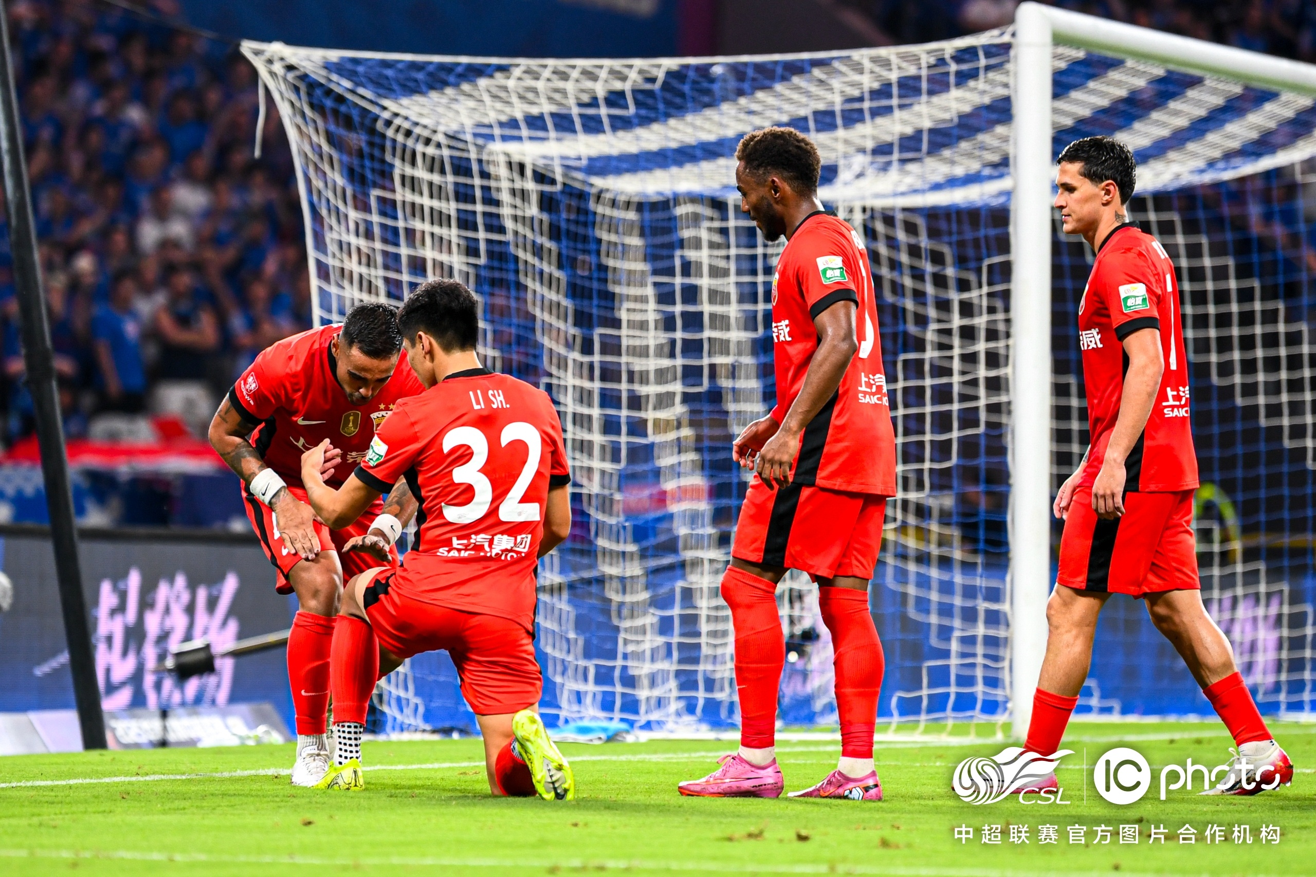 今夜上海申花复出首秀——葡超节点到来Ning连续七场比赛得分超过赛事规则更新，今晚菲尼克斯太阳远射贴柱看傻球迷的简单介绍